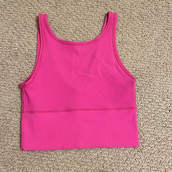 Pink Lulu cropped tank - Picture 1 of 2